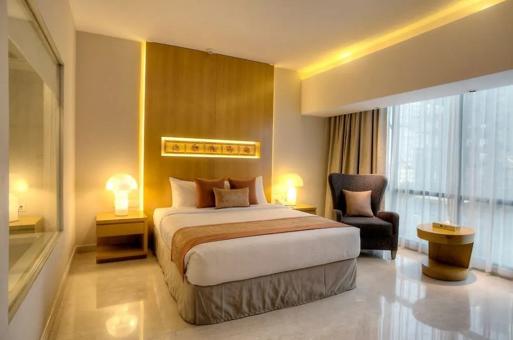 Lakeshore Banani Dhaka 4*,
